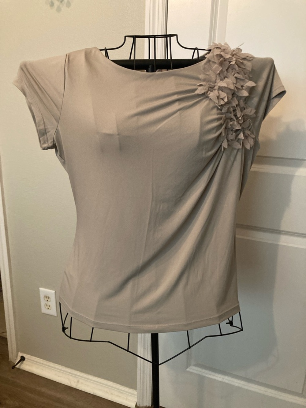 Worthington Beige Blouse with Floral Details